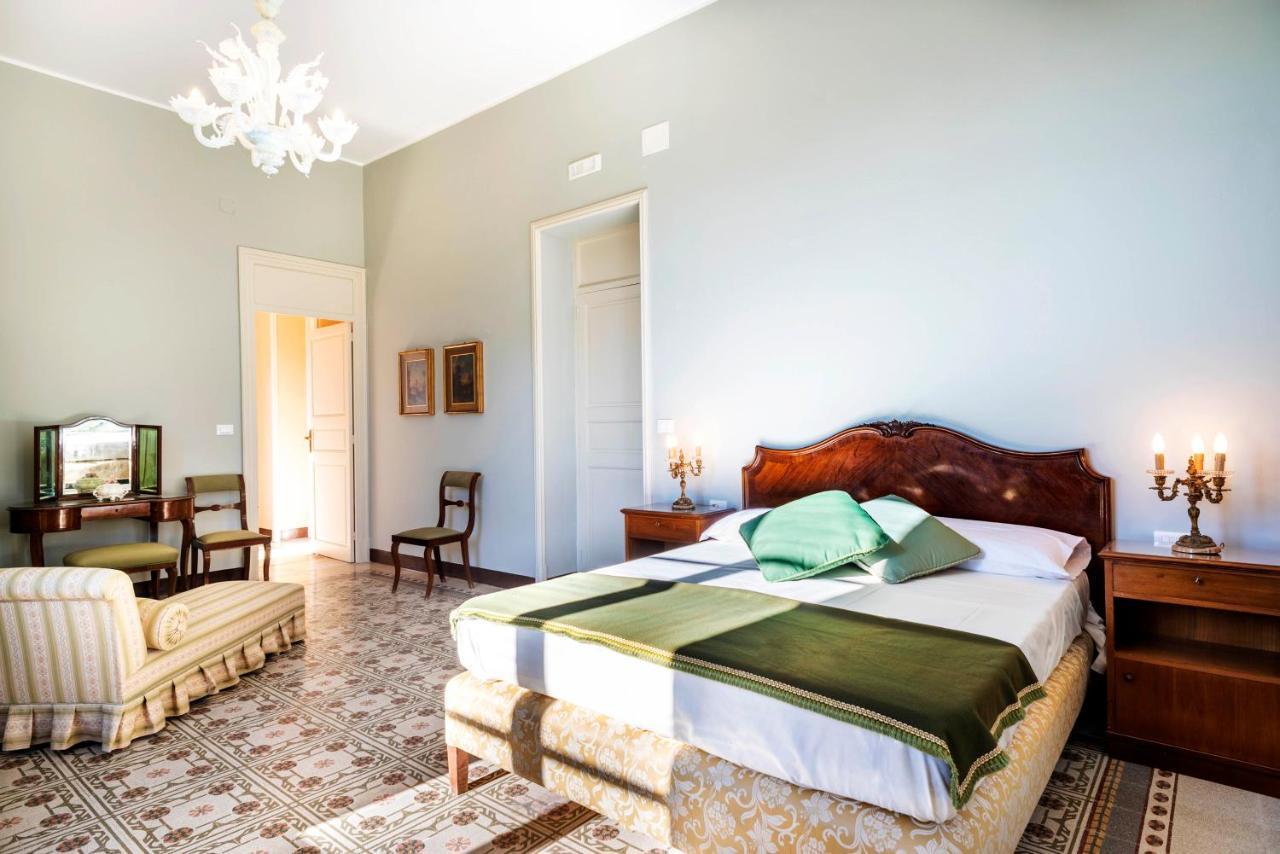 Villa Angelina - Charming Rooms & Apartments Trapani Exterior foto